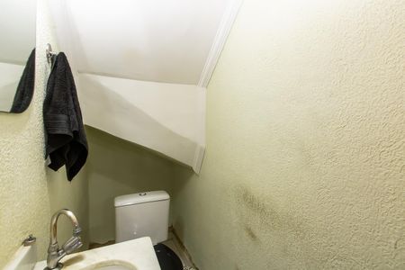 Casa à venda com 77m², 3 quartos e 1 vagaLavabo