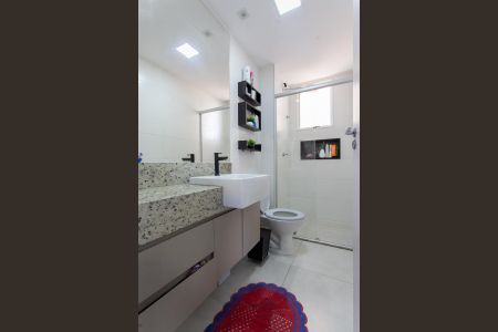 Apartamento à venda com 97m², 3 quartos e 2 vagas Apartamento à venda com 97m², 3 quartos e 2 vagasBanheiro Social