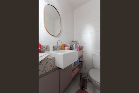 Apartamento à venda com 97m², 3 quartos e 2 vagas Apartamento à venda com 97m², 3 quartos e 2 vagasBanheiro da Suíte