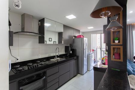 Apartamento à venda com 97m², 3 quartos e 2 vagas Apartamento à venda com 97m², 3 quartos e 2 vagasCozinha e Área de Serviço