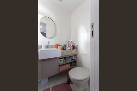 Apartamento à venda com 97m², 3 quartos e 2 vagas Apartamento à venda com 97m², 3 quartos e 2 vagasBanheiro da Suíte