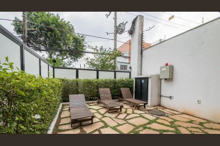 Apartamento à venda com 33m², 1 quarto e 1 vagaÁrea comum