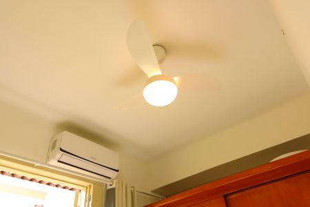 Apartamento à venda com 110m², 3 quartos e 1 vagaQuarto 2