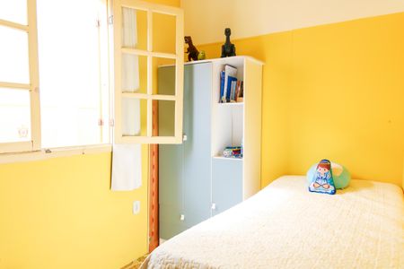 Apartamento à venda com 110m², 3 quartos e 1 vagaQuarto 2