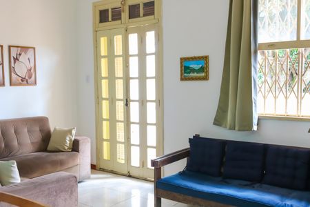 Apartamento à venda com 110m², 3 quartos e 1 vagaSala