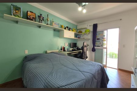 Casa à venda com 162m², 3 quartos e 4 vagas Casa à venda com 162m², 3 quartos e 4 vagasQuarto