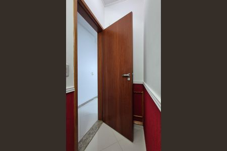 Casa à venda com 162m², 3 quartos e 4 vagas Casa à venda com 162m², 3 quartos e 4 vagasLavabo Sala