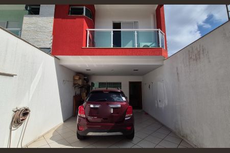Casa à venda com 162m², 3 quartos e 4 vagas Casa à venda com 162m², 3 quartos e 4 vagasGaragem