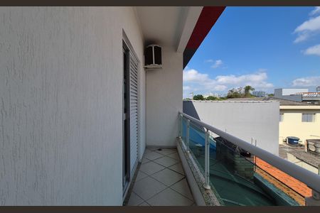 Casa à venda com 162m², 3 quartos e 4 vagas Casa à venda com 162m², 3 quartos e 4 vagasSacada Quarto