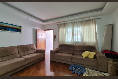 Casa à venda com 162m², 3 quartos e 4 vagas Casa à venda com 162m², 3 quartos e 4 vagasSala