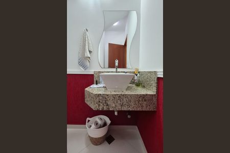 Casa à venda com 162m², 3 quartos e 4 vagas Casa à venda com 162m², 3 quartos e 4 vagasLavabo Sala