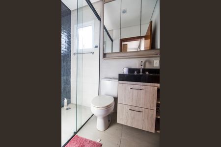 Casa à venda com 425m², 4 quartos e 2 vagas Casa à venda com 425m², 4 quartos e 2 vagasBanheiro da Suíte 4