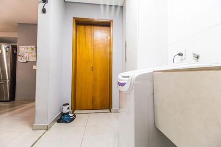 Casa à venda com 425m², 4 quartos e 2 vagas Casa à venda com 425m², 4 quartos e 2 vagasÁrea de Serviço