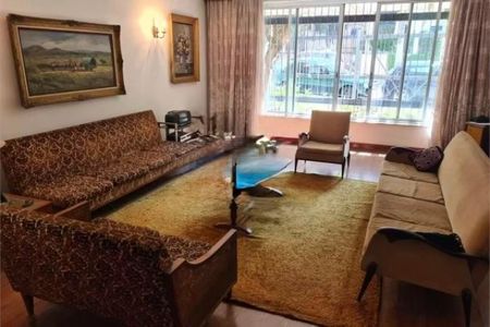 Casa à venda com 400m², 3 quartos e 3 vagasSala