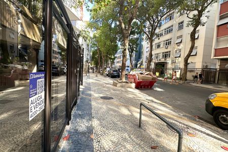 Apartamento à venda com 167m², 3 quartos e 2 vagasFachada