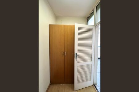 Apartamento à venda com 167m², 3 quartos e 2 vagasQuarto de Serviço