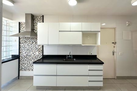 Apartamento à venda com 167m², 3 quartos e 2 vagasCozinha