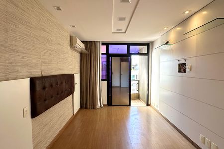 Apartamento à venda com 167m², 3 quartos e 2 vagasSuíte