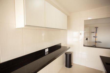 Apartamento à venda com 52m², 2 quartos e 2 vagas Apartamento à venda com 52m², 2 quartos e 2 vagasCozinha