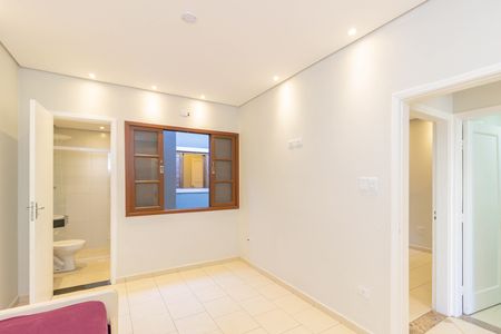 Casa para alugar com 113m², 3 quartos e 1 vaga Casa para alugar com 113m², 3 quartos e 1 vagaSuíte
