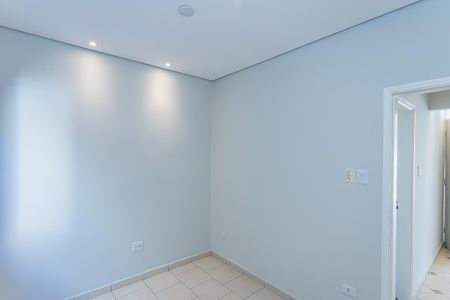 Casa para alugar com 113m², 2 quartos e 1 vaga Casa para alugar com 113m², 2 quartos e 1 vagaQuarto