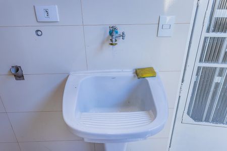 Casa para alugar com 113m², 2 quartos e 1 vaga Casa para alugar com 113m², 2 quartos e 1 vagaÁrea de Serviço