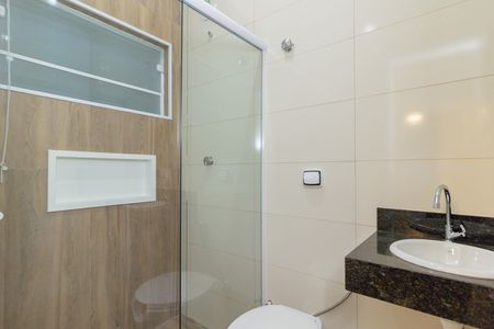 Casa para alugar com 113m², 3 quartos e 1 vaga Casa para alugar com 113m², 3 quartos e 1 vagaBanheiro de serviço