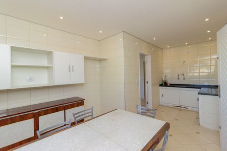 Casa para alugar com 113m², 3 quartos e 1 vaga Casa para alugar com 113m², 3 quartos e 1 vagaCozinha