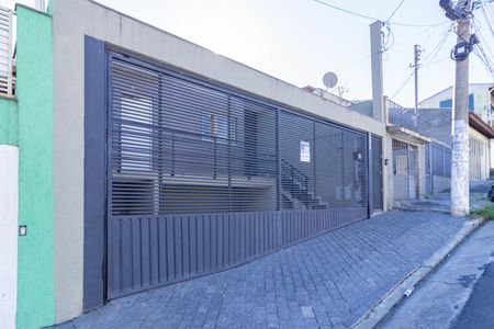 Casa para alugar com 113m², 3 quartos e 1 vaga Casa para alugar com 113m², 3 quartos e 1 vagaFachada