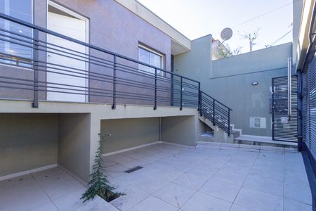 Casa para alugar com 113m², 3 quartos e 1 vaga Casa para alugar com 113m², 3 quartos e 1 vagaGaragem