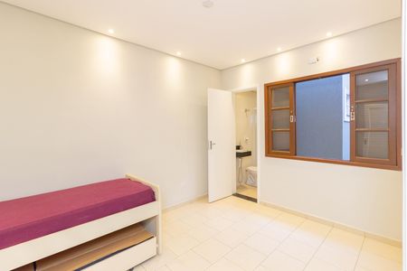 Casa para alugar com 113m², 3 quartos e 1 vaga Casa para alugar com 113m², 3 quartos e 1 vagaSuíte