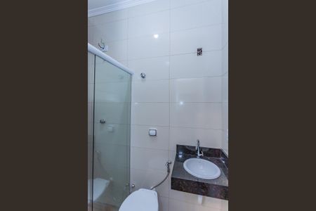 Casa para alugar com 113m², 2 quartos e 1 vaga Casa para alugar com 113m², 2 quartos e 1 vagaBanheiro de serviço