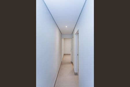 Casa para alugar com 51m², 2 quartos e 1 vaga Casa para alugar com 51m², 2 quartos e 1 vagaCorredor