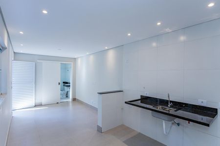 Casa para alugar com 51m², 2 quartos e 1 vaga Casa para alugar com 51m², 2 quartos e 1 vagaSala e cozinha