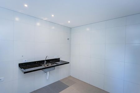 Casa para alugar com 51m², 2 quartos e 1 vaga Casa para alugar com 51m², 2 quartos e 1 vagaSala e cozinha