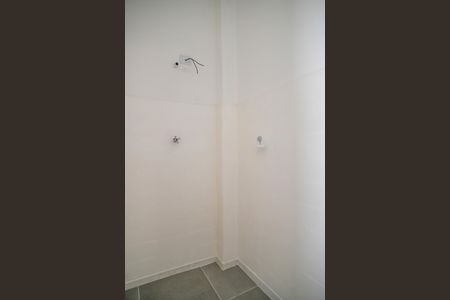 Apartamento à venda com 95m², 2 quartos e sem vaga Apartamento à venda com 95m², 2 quartos e sem vagaBanheiro