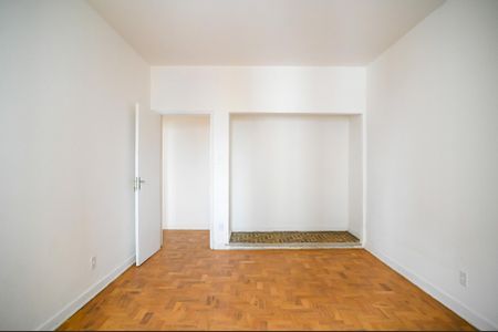 Apartamento à venda com 95m², 2 quartos e sem vaga Apartamento à venda com 95m², 2 quartos e sem vagaQuarto 2