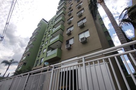 Apartamento à venda com 87m², 3 quartos e 1 vaga Apartamento à venda com 87m², 3 quartos e 1 vagaFachada do bloco