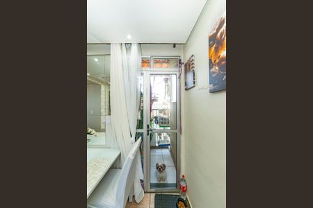 Apartamento à venda com 75m², 2 quartos e 2 vagas Apartamento à venda com 75m², 2 quartos e 2 vagasSala