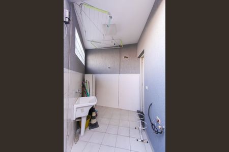 Casa à venda com 106m², 3 quartos e 2 vagasÁrea de Serviço