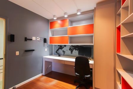 Casa à venda com 106m², 3 quartos e 2 vagasQuarto 3 - Suíte