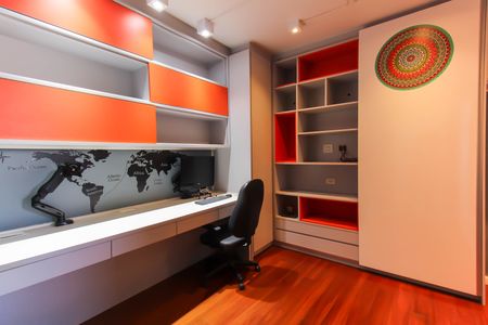 Casa à venda com 106m², 3 quartos e 2 vagasQuarto 3 - Suíte