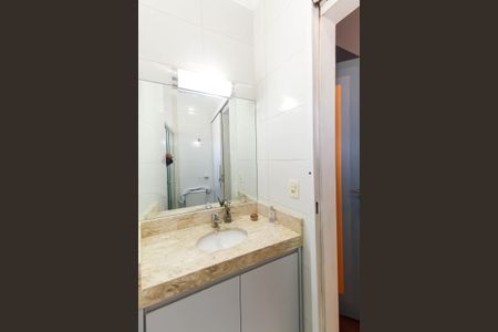 Casa à venda com 106m², 3 quartos e 2 vagasBanheiro da Suíte 3