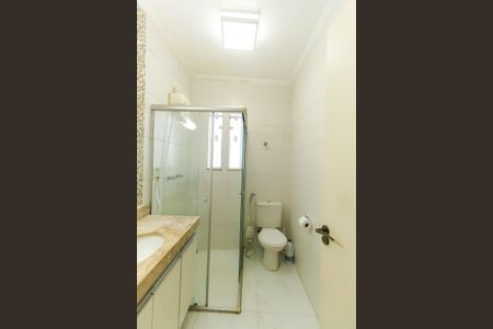 Casa à venda com 106m², 3 quartos e 2 vagasBanheiro da Suíte 2