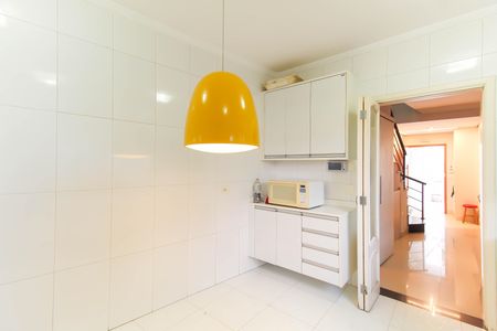 Casa à venda com 106m², 3 quartos e 2 vagasCozinha