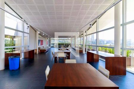 Apartamento para alugar com 72m², 2 quartos e 1 vagaÁrea comum - Salão de Festas