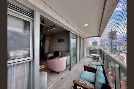 Apartamento para alugar com 72m², 2 quartos e 1 vagaSacada