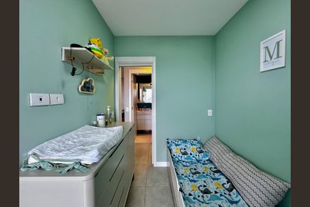 Apartamento para alugar com 72m², 2 quartos e 1 vagaQuarto 