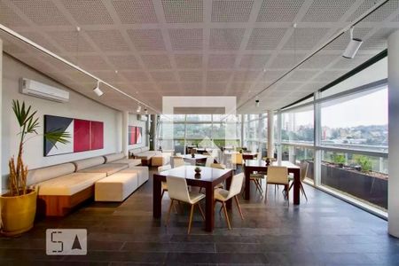 Apartamento para alugar com 72m², 2 quartos e 1 vagaÁrea comum - Salão de Festas