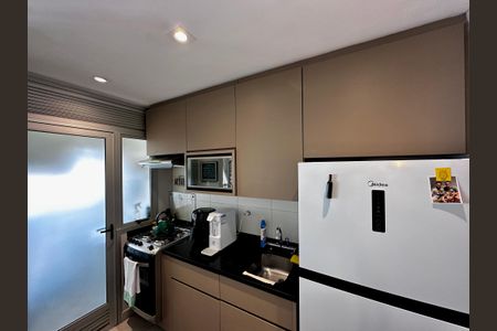 Apartamento para alugar com 72m², 2 quartos e 1 vagaCozinha